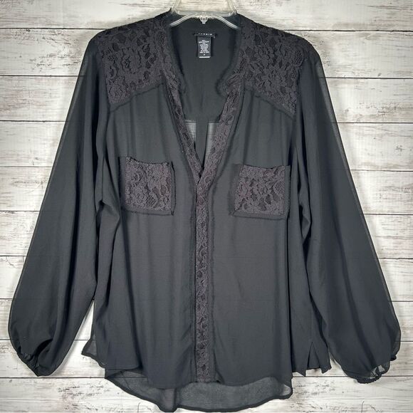 Torrid Semi Sheer Crochet Lace Shoulder Pockets Button Up Collar Black Blouse 2x - Picture 1 of 8